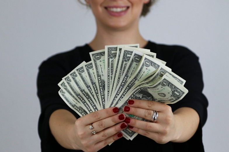 kurs usd terhadap rupiah